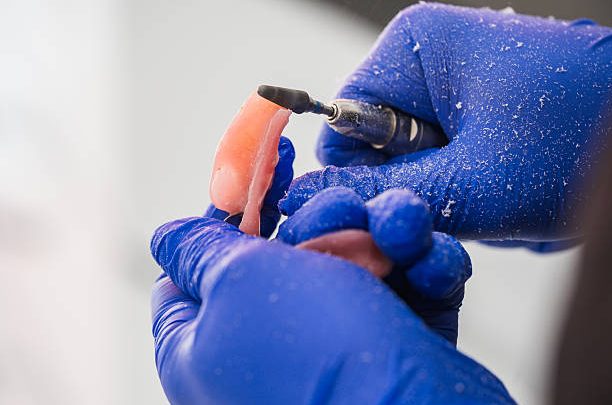Żywica akrylowa w laboratoriach protetycznych – postaw na nowoczesny Villacryl H Rapid FN
